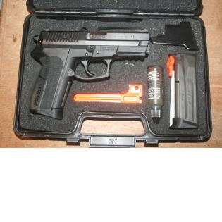 SIG SAUER SP2022 9X19