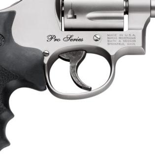 Revolver Smith & Wesson modèle 686 Plus Pro Series canon 5'' calibre 357 Magnum barillet 7 Coups