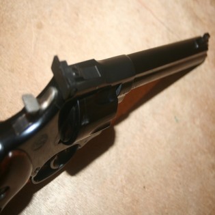 Revolver Taurus Modele 96 Euro Champion calibre 22 LR