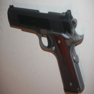 Pistolet semi-automatique Springfield Armory Modèle 1911 Ronin Blued Ss Calibre 45 ACP