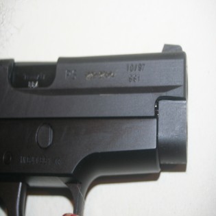 Pistolet semi-automatique Sig Sauer Modèle P225 P6 calibre 9 mm