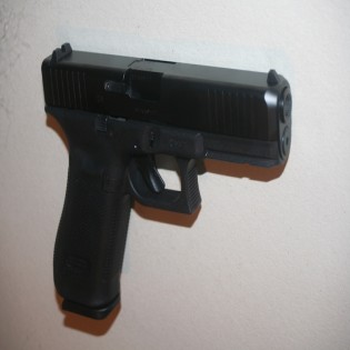Pistolet semi-automatique Glock 17 Génération 5 calibre 9 mm
