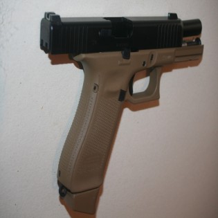 Pistolet semi-automatique Pistolet Glock 17 Gen5 Sable 9x19 calibre 9 mm